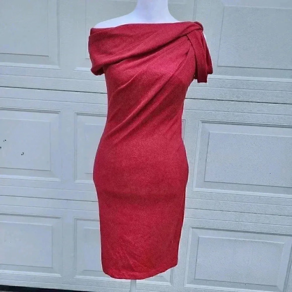 Tadashi Shoji Hot Pink Off Shoulder Body con Mini Dress 4 - Picture 1 of 11